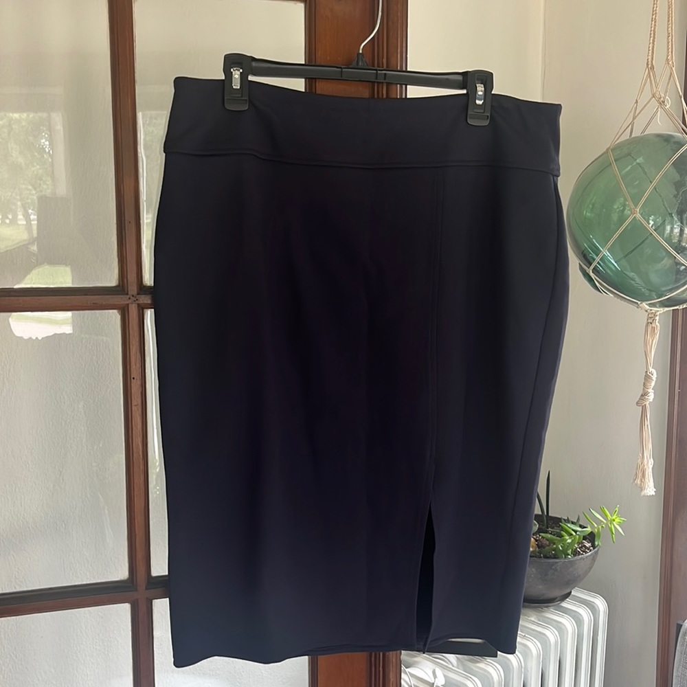 Navy blue midi skirt
